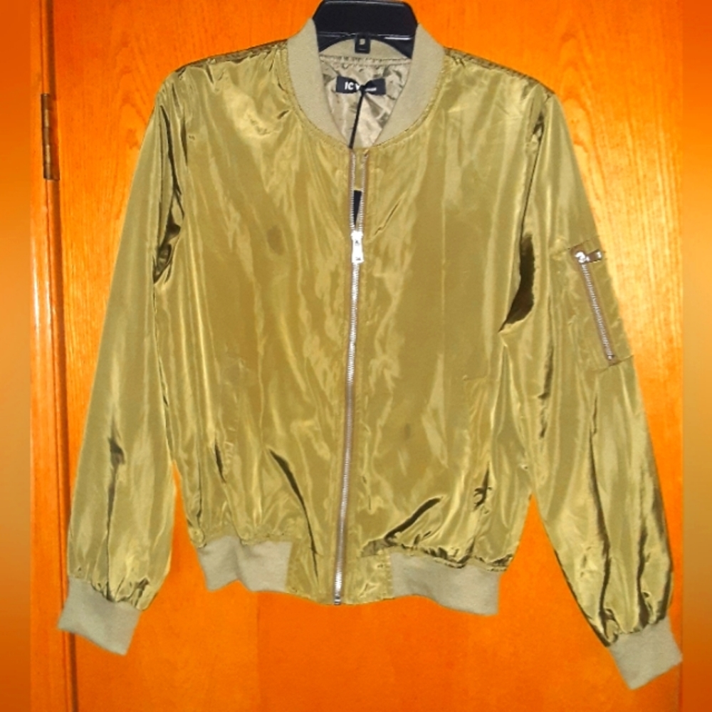 Womens size large,  Icy Fashion bomber jacket